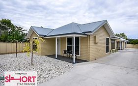 Wolaroi Villa 1 - In Very Quiet Street